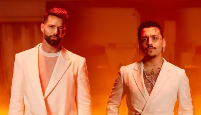 Ricky Martin junto a Christian Nodal lanzan «Fuego de noche, nieve de día»