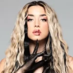 LOLA ÍNDIGO estalla y se marca un "Emilia"