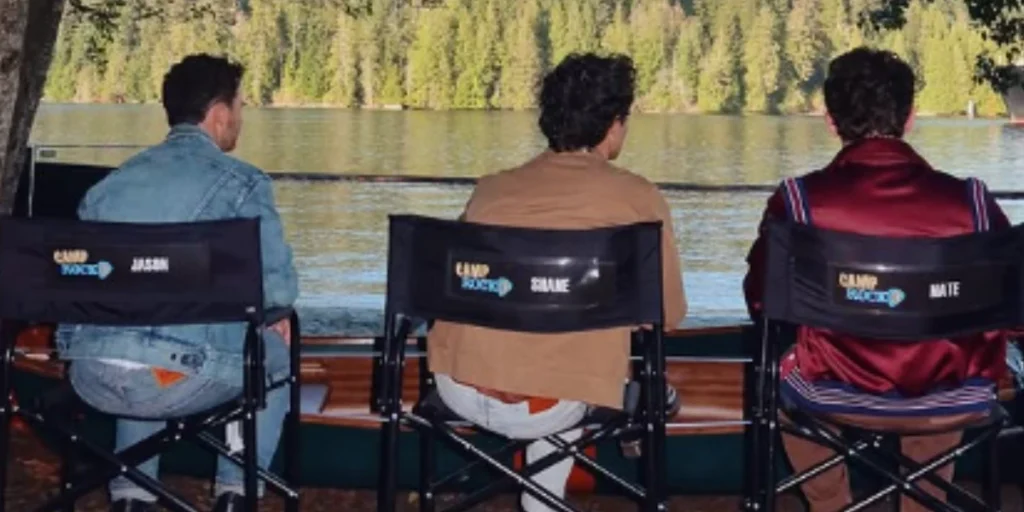 Jonas-Brothers-Emisoras-Musicales-Camp-Rock-3