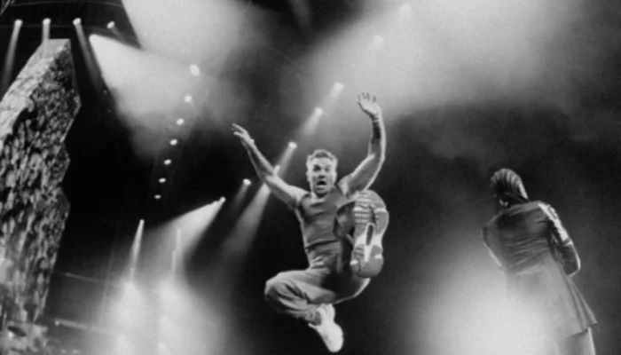 Robbie-Williams-Sindrome-Tourette-Emisoras-Musicales